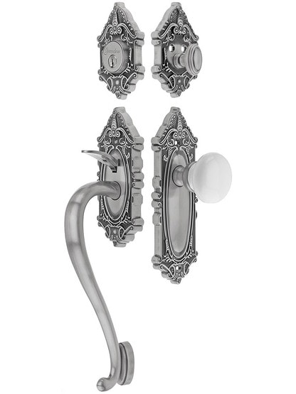 Grandeur Grande Victorian Thumblatch Entrance Set With Hyde Park Knob in Antique Pewter.